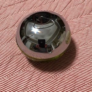 dkny be delicious body spray